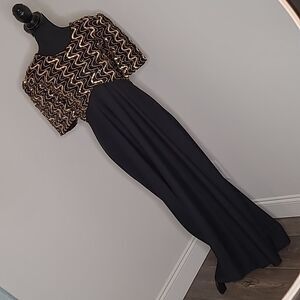 Southeastern sequined sz 10 evening wear